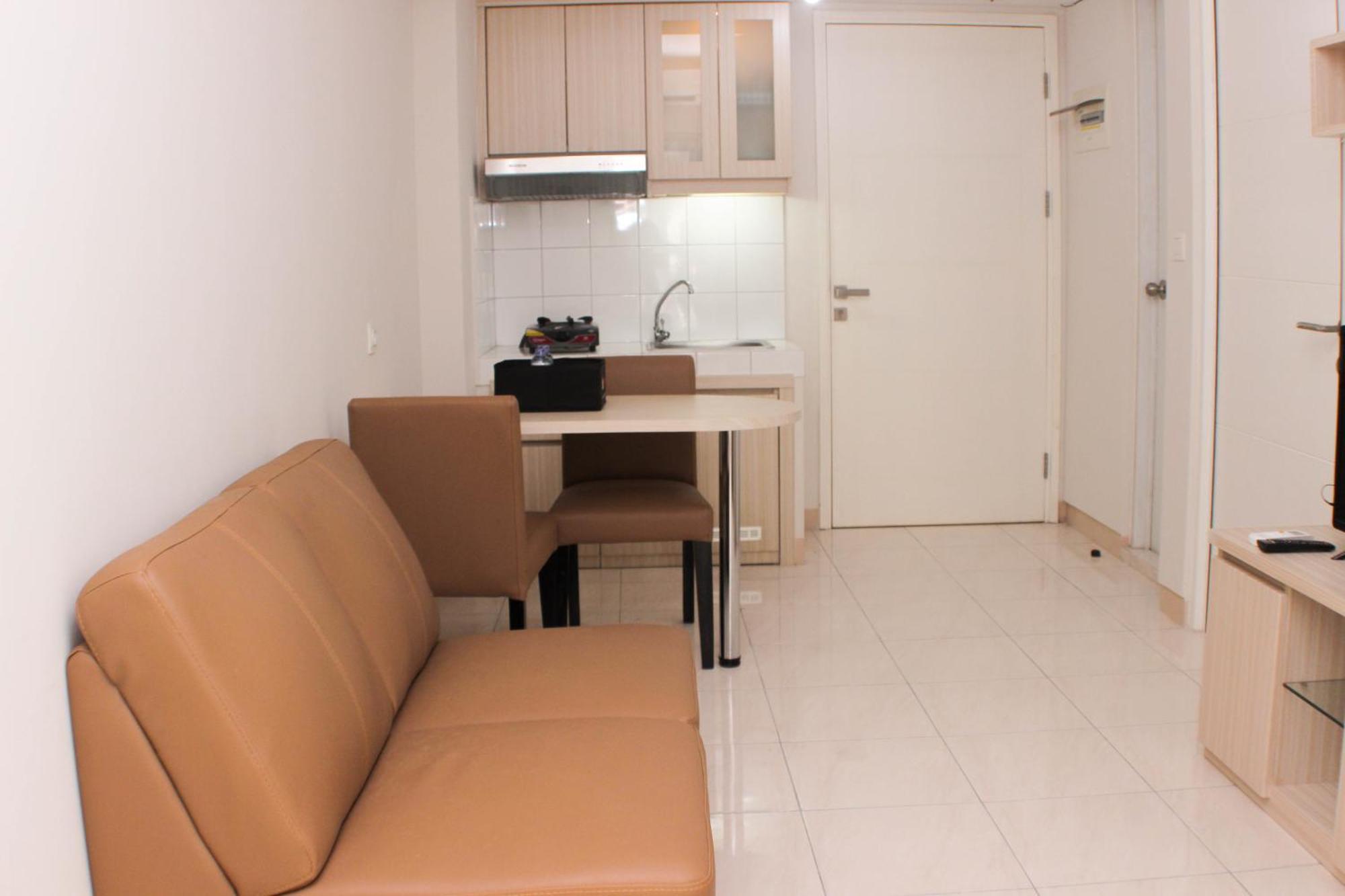And Comfy 2br Springlake Near Summarecon By Travelio Apartemen *